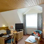In Den Herrnwiesen 3* فيرتهايم