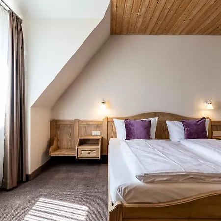 In Den Herrnwiesen ホテル 3*