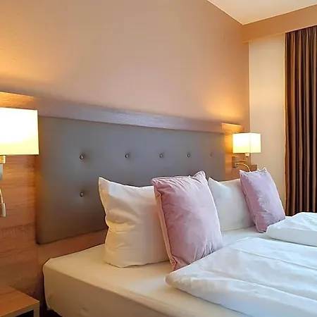 In Den Herrnwiesen Hotel Wertheim