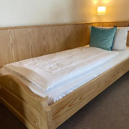 In Den Herrnwiesen Hotel Wertheim