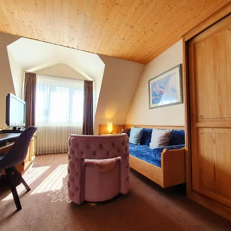 In Den Herrnwiesen Hotel